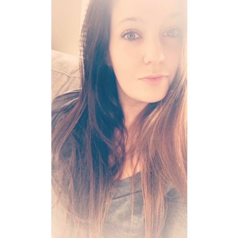 Meet your Posher, Brittney
